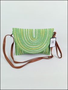 Bolso de rafia